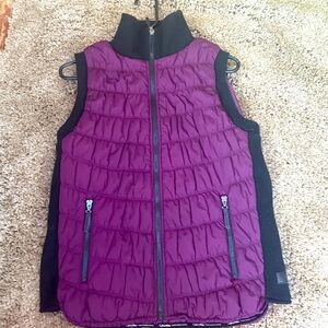 Calvin Klein Performance Vest Womens size M Purple Packable Full Zip Down Preppy